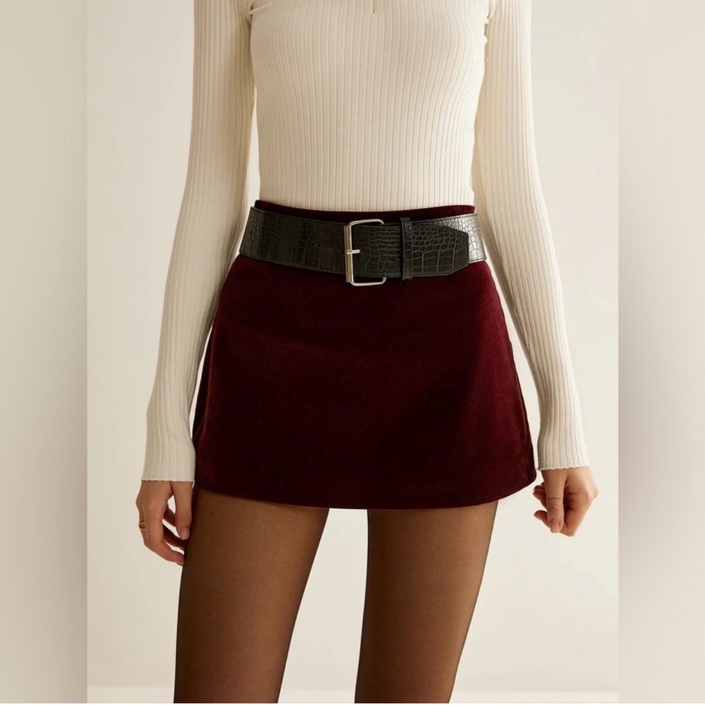 Commense SET Velvet Collared Jacket & Mini Skirt Set - Picture 5 of 16